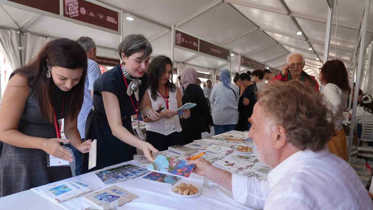 Maltepe'de edebiyat şöleni Ahmet Telli'ye saygıyla sona erdi