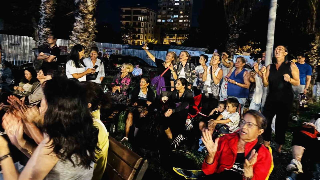 Maltepe kent orkestrası Feyzullah'ta nostalji rüzgarı estirdi