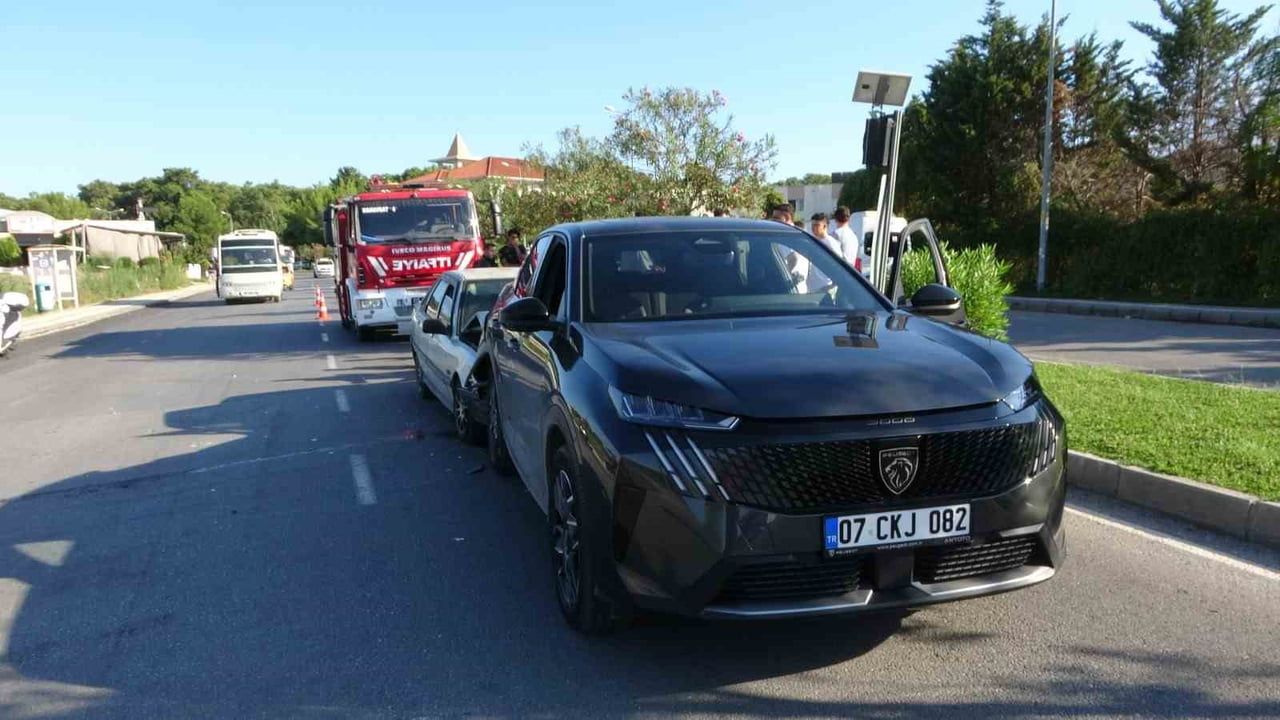 Manavgat'ta arkadan çarpma sonucu bir kişi yaralandı