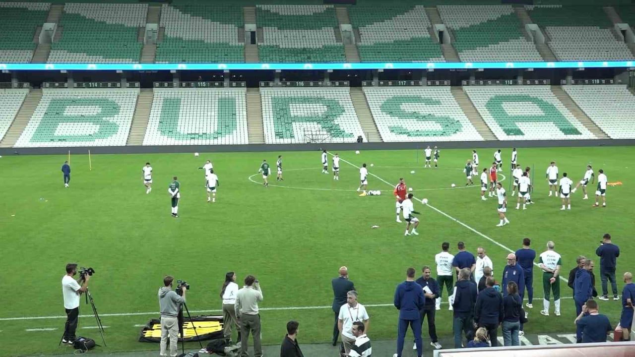 Mancini'nin eksiklerle Bursa sınavı: İtalya son idmanı tamamladı
