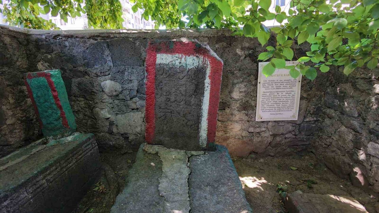 Manevi şifa durağı Öksürük Baba türbesi Erzurum'da
