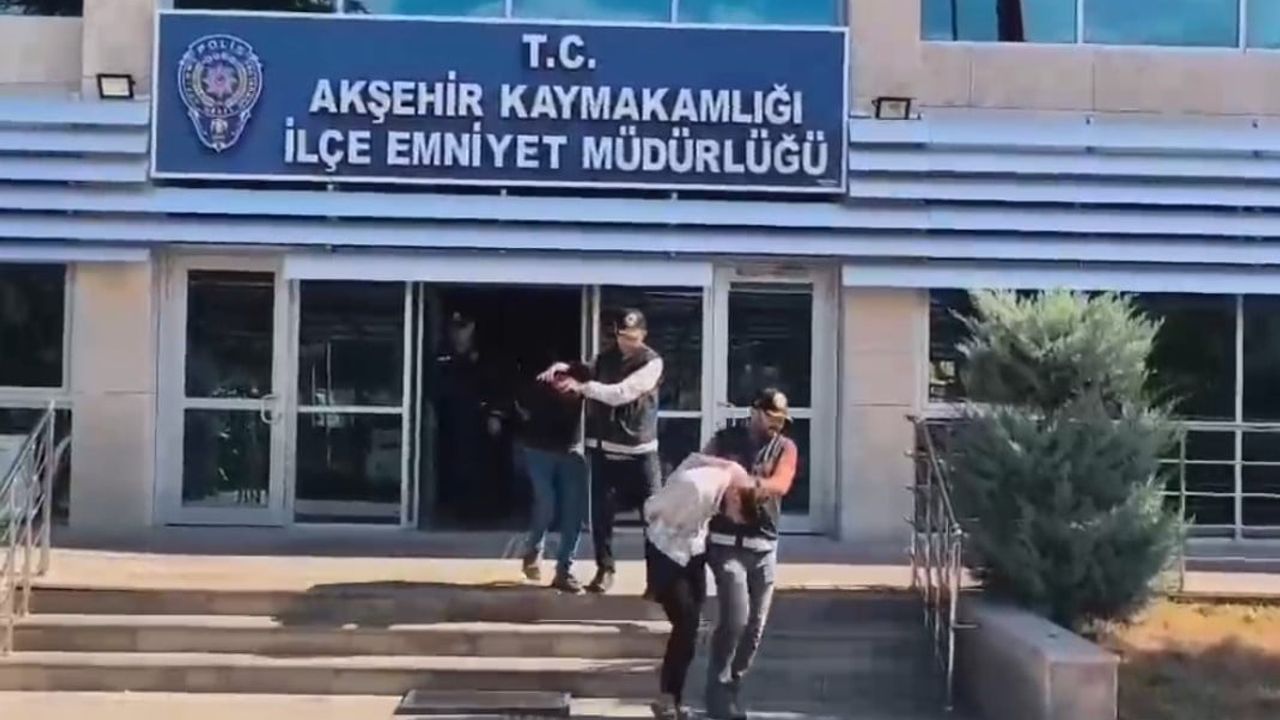 Manisa'da dolandırılan 4,5 milyonluk altınlar Akşehir'de ele geçirildi