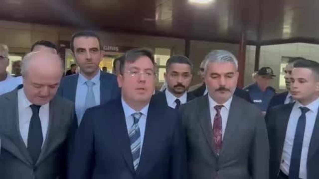 Manisa'da yaralanan öğrencilere hastane ziyareti ve sorumluluk vurgusu