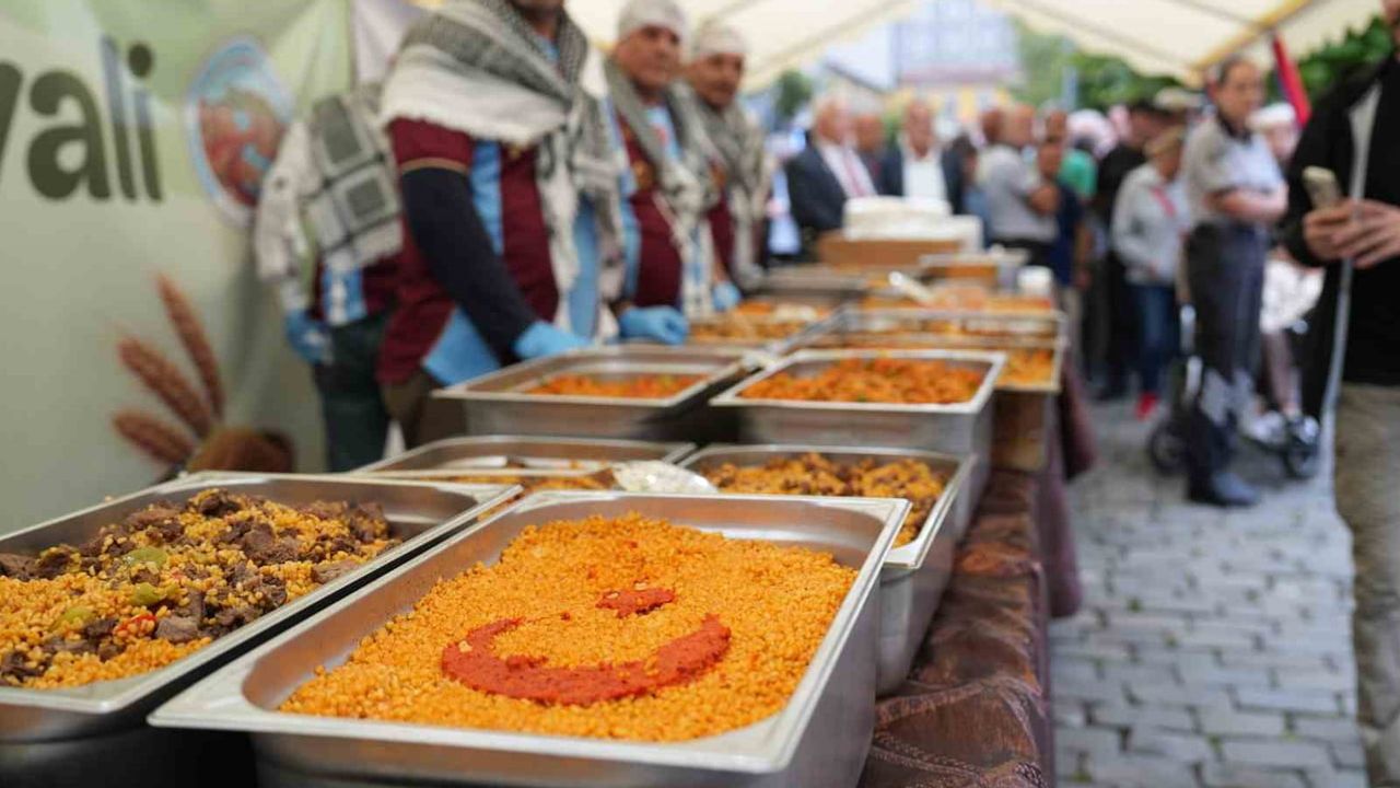 Mardin ile Trabzon'u bulgurla buluşturan kardeşlik festivali