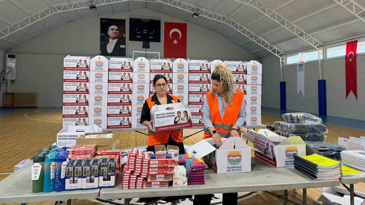 Marmaris'te çok sayıda öğrenci için eğitim destek kutuları dağıtılmaya başlandı