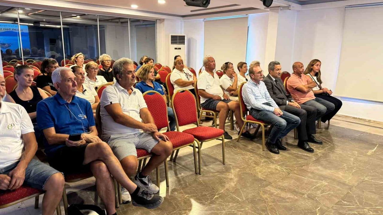 Marmaris'te İzmarit Savaşçıları ile sessiz kirliliğe karşı seferberlik