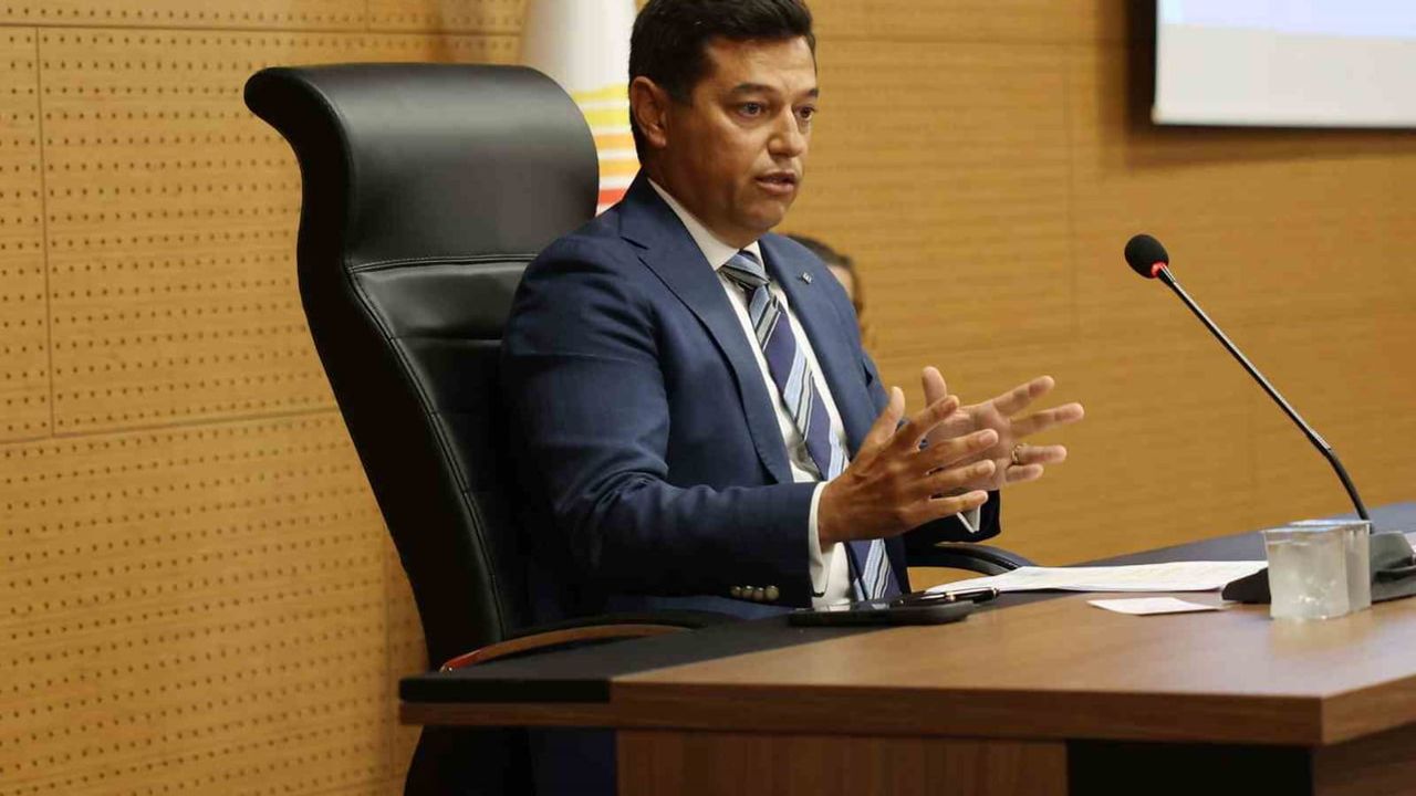 Marmaris'te yıkım kararlarının anahtarı bakanlıktan gelecek yazı