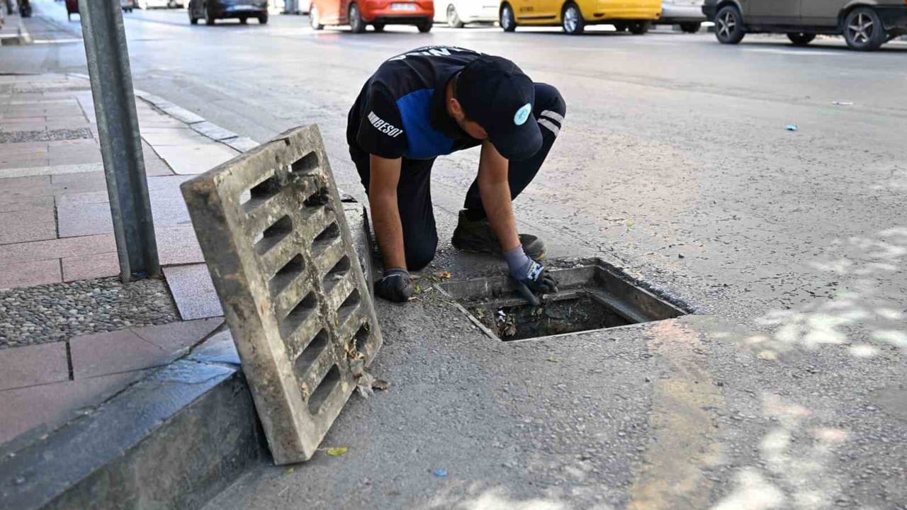 Maski yağış öncesi ızgara temizliğini hızlandırdı