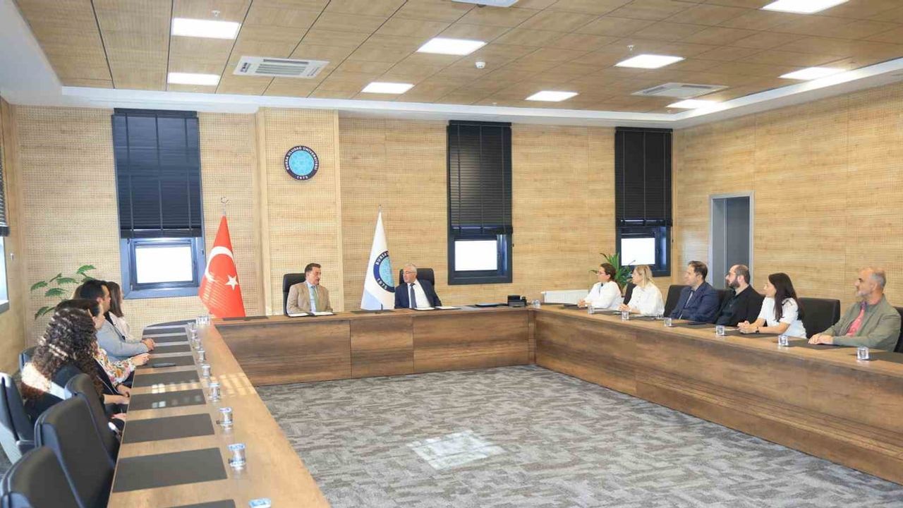Matematik öğrencileri sanayiyle projelerde deneyim kazanıyor