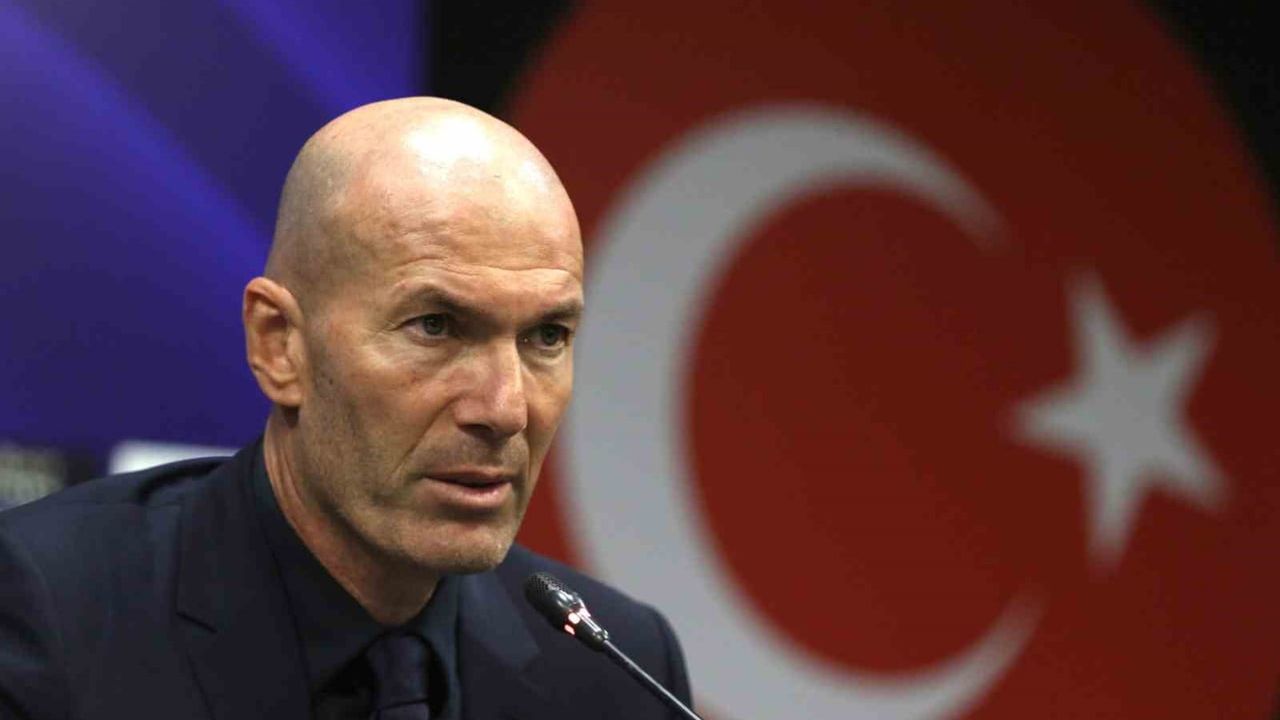 Mbappé'nin ayrılığı gölge düşürdü: Zidane Kocaeli'de maçı değerlendirdi