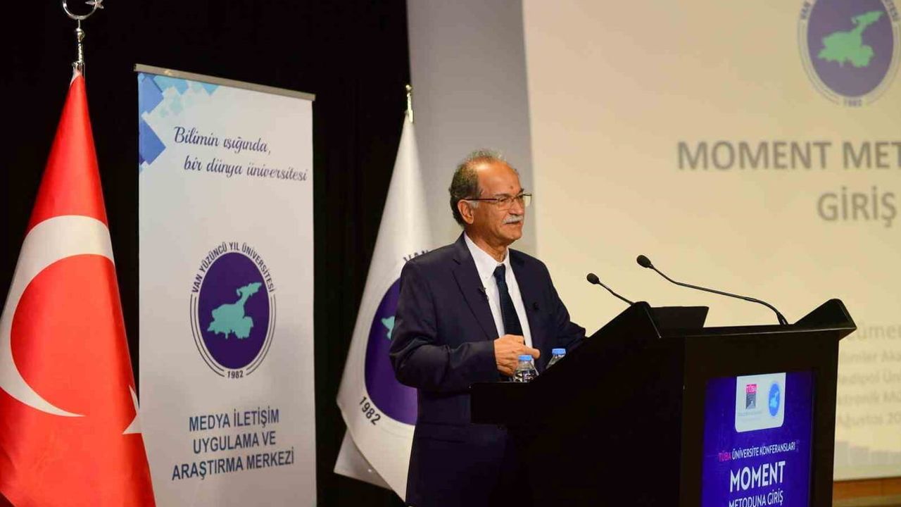 Memleketinde teknoloji ve akademiyi buluşturan Arvas'ın moment metoduna giriş konferansı