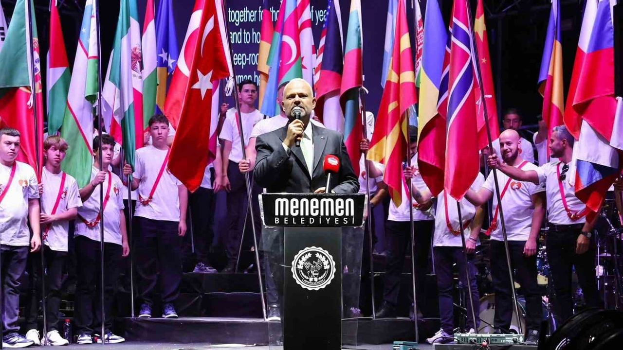 Menemen'de çömlekten kültür köprüsü kuruldu