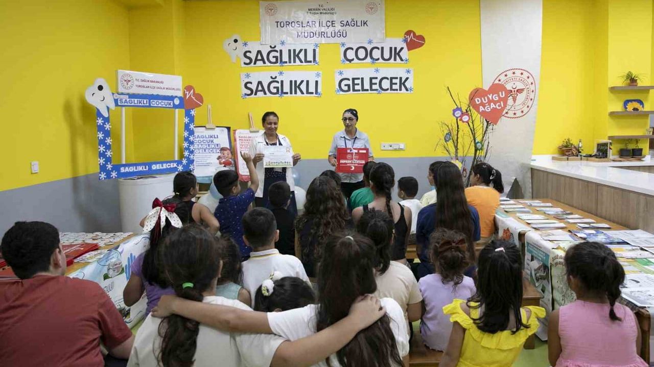 Mersin'de çocuklara sağlık bilinci verilerek 'sağlık elçileri' yetiştiriliyor