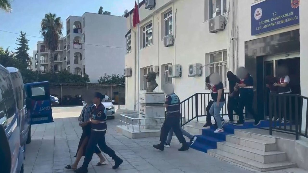 Mersin'de dijital şantaj ağına operasyon: dört tutuklama