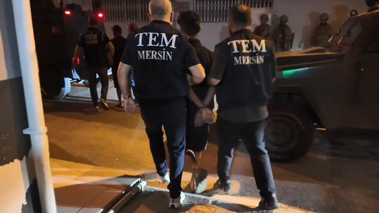 Mersin'de MİT destekli ortak operasyonla 3 yabancı uyruklu tutuklandı