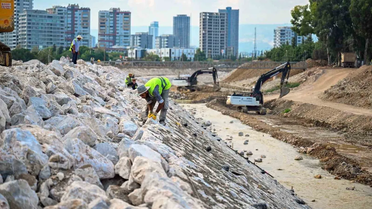 Mersin'e yeni yaşam koridoru: Müftü Deresi'nde 1,5 milyon metrekarelik vadi