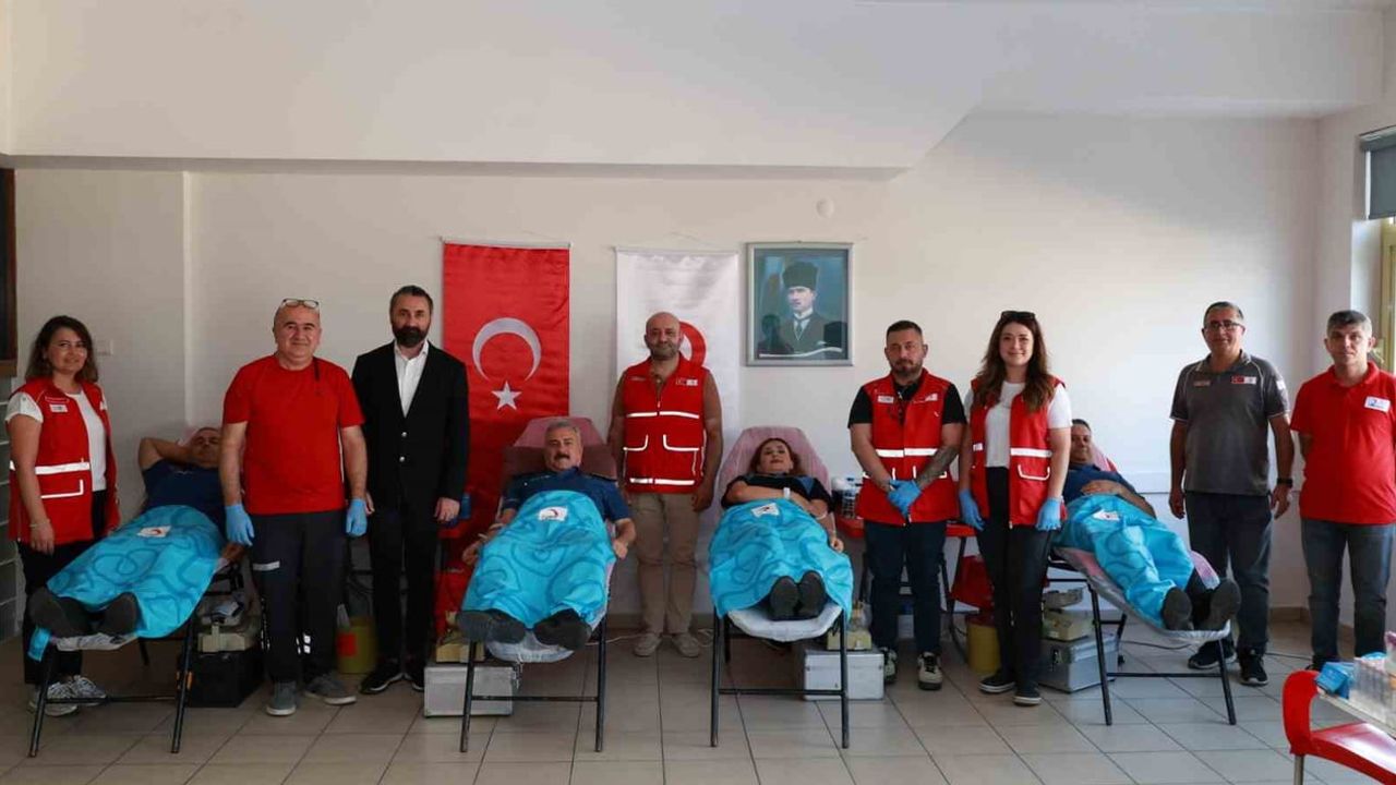 Mersin emniyeti kan bağışıyla stokları güçlendirdi