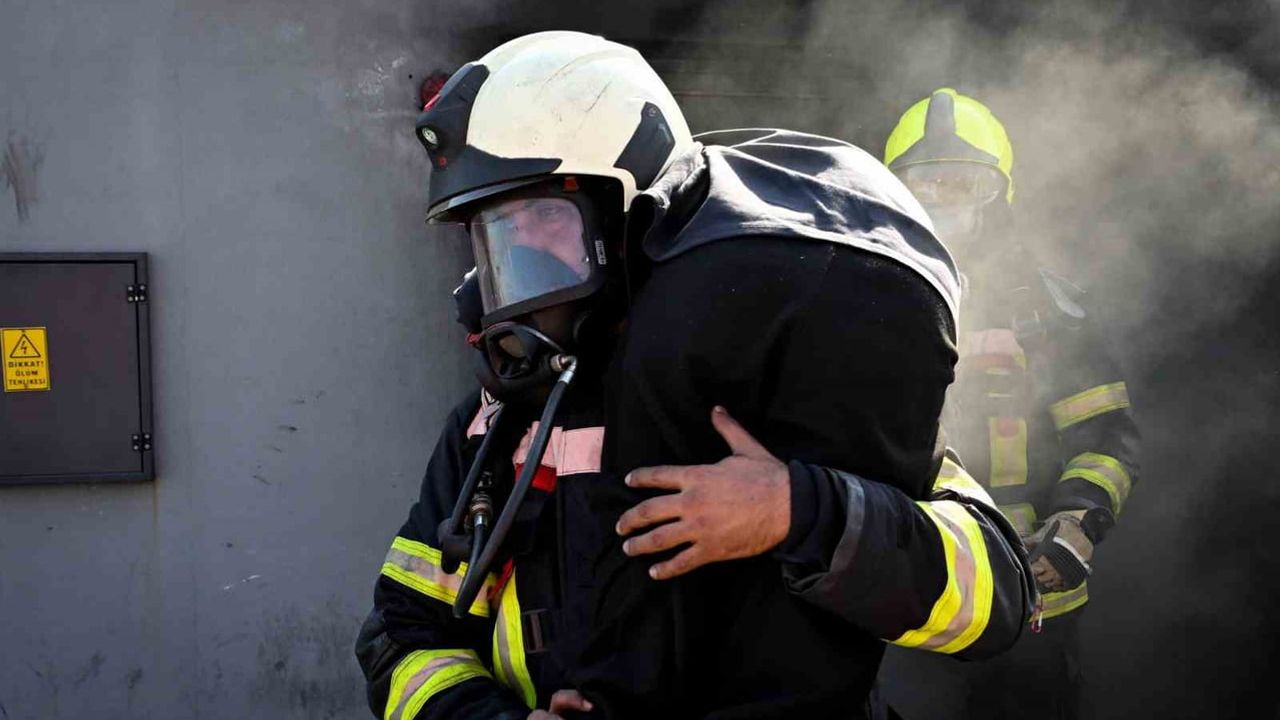 Mersin itfaiyesi teknolojiyle güçleniyor, müdahale hızında ikinci