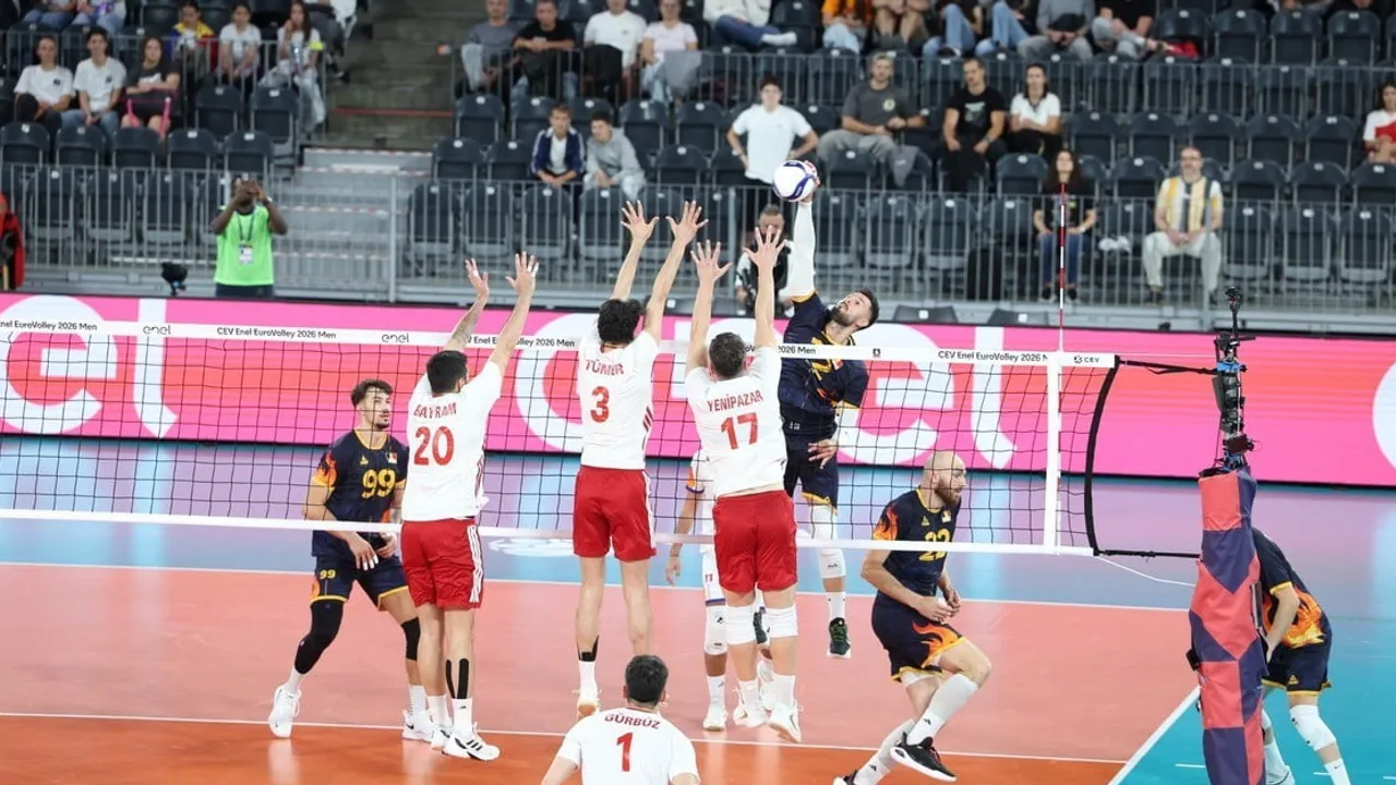 Milliler Avrupa Şampiyonası'nda Romanya'ya 3-1 kaybetti