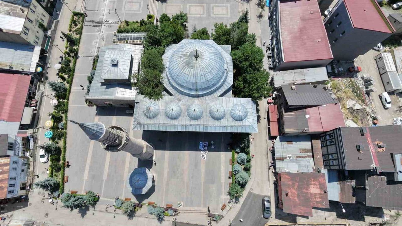 Minare önce yükseldi, cami sonra eklendi: Erzurum'da Ahmediye izleri