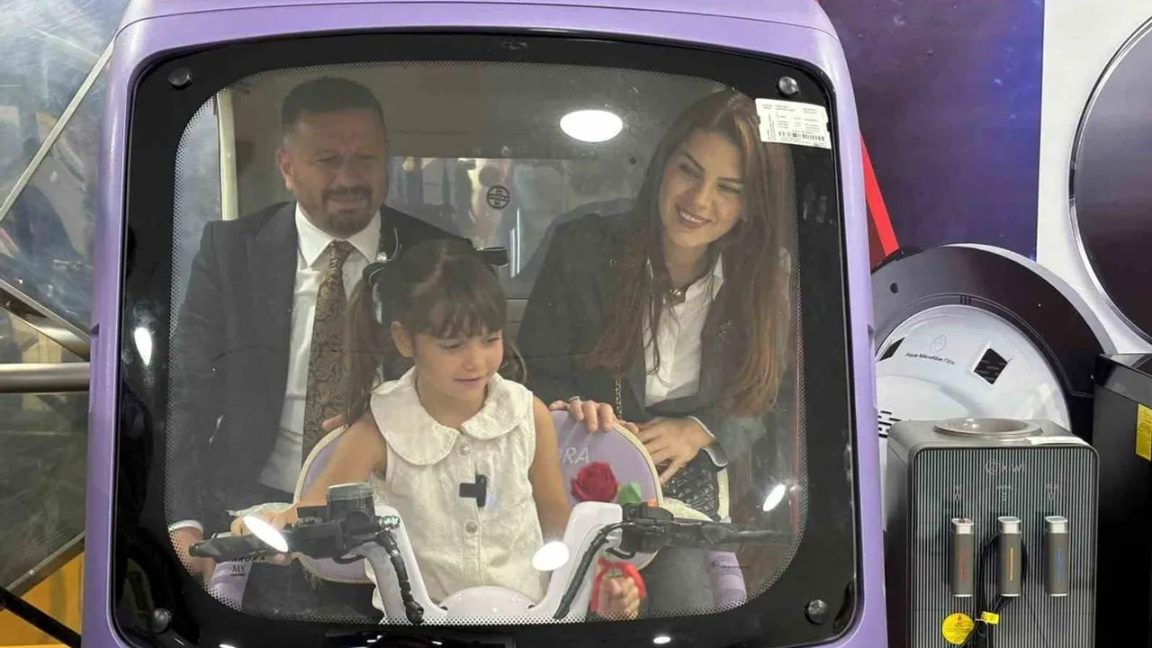 Minik İrem'in gözyaşları Balıkesir'de gülüşe dönüştü