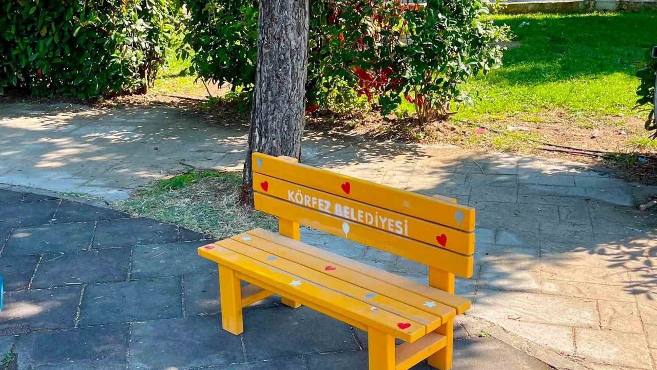 Miniklere özel oturma alanlarıyla parklar daha erişilebilir hale geliyor