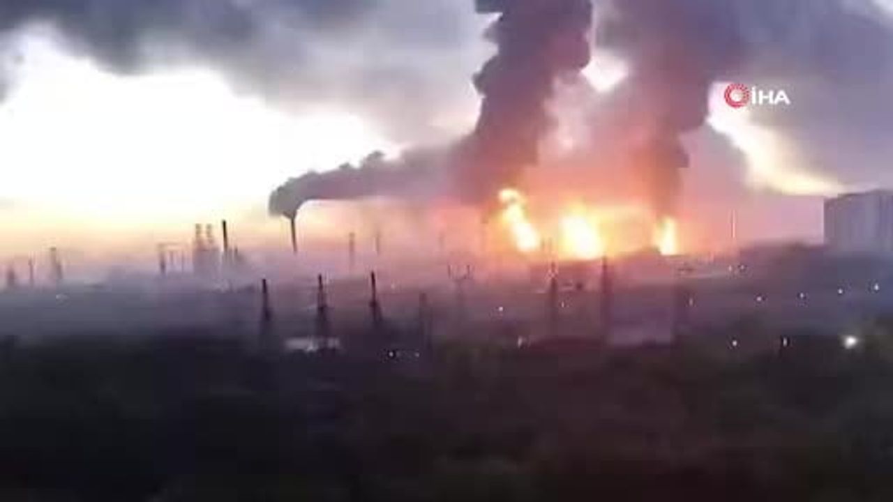 Moskova’ya seçim gününde geniş insansız hava aracı saldırısı: iki kişi yaşamını yitirdi