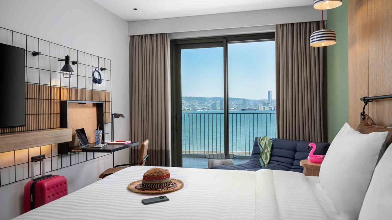 Moxy İzmir, Neva Yalı ile İzmir'in yeni kıyı yaşamını pekiştirdi