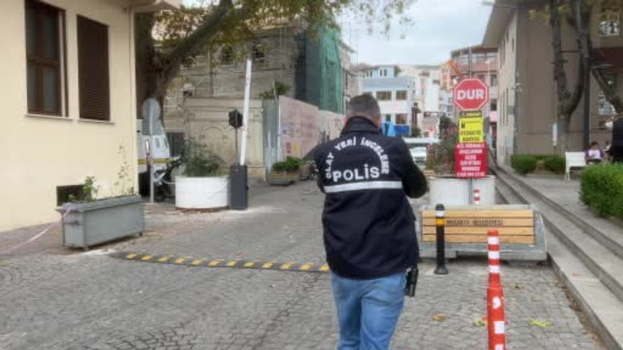 Mudanya'da 1834 yapımı kültür merkezinde restorasyon sırasında iş kazası