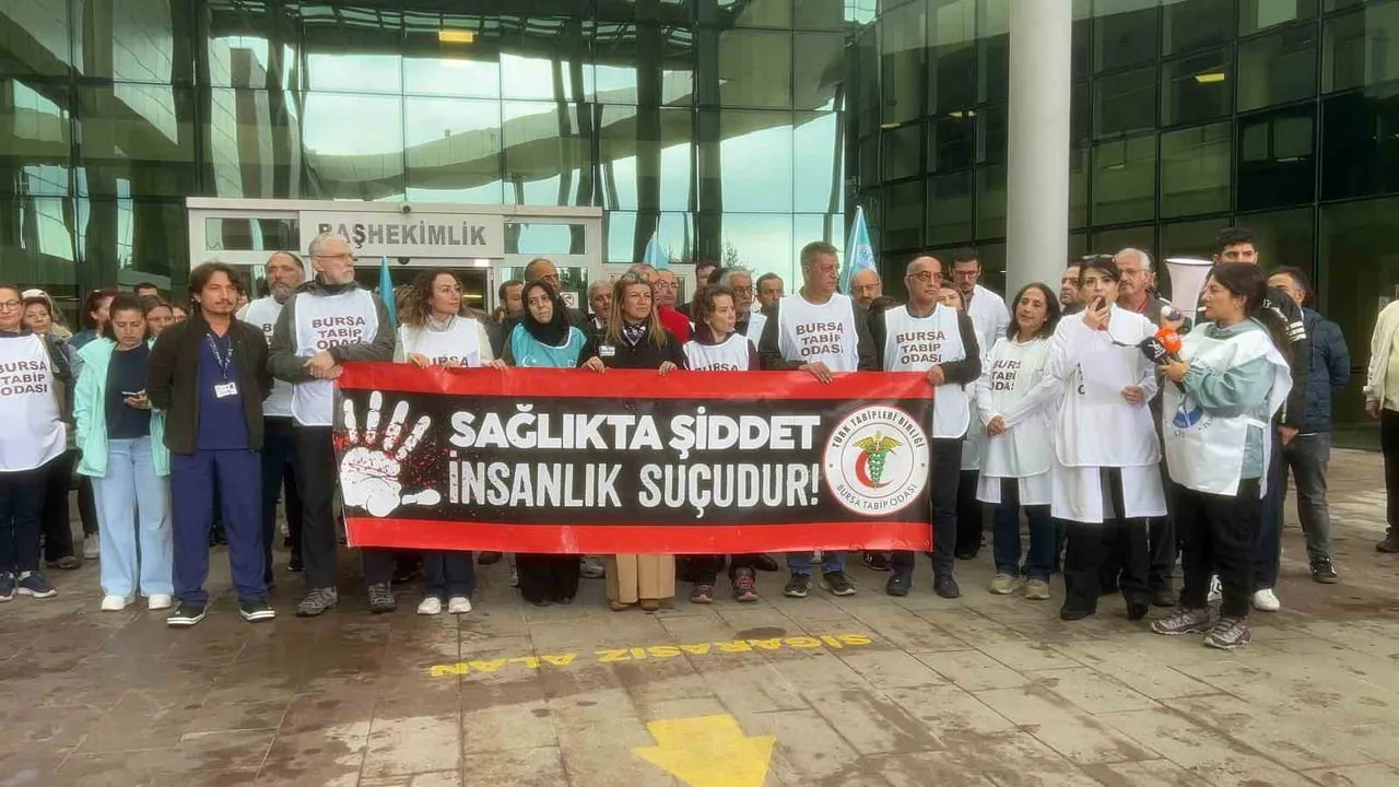 Mudanya'daki saldırı sağlıkta şiddete karşı ortak tepkiyi güçlendirdi