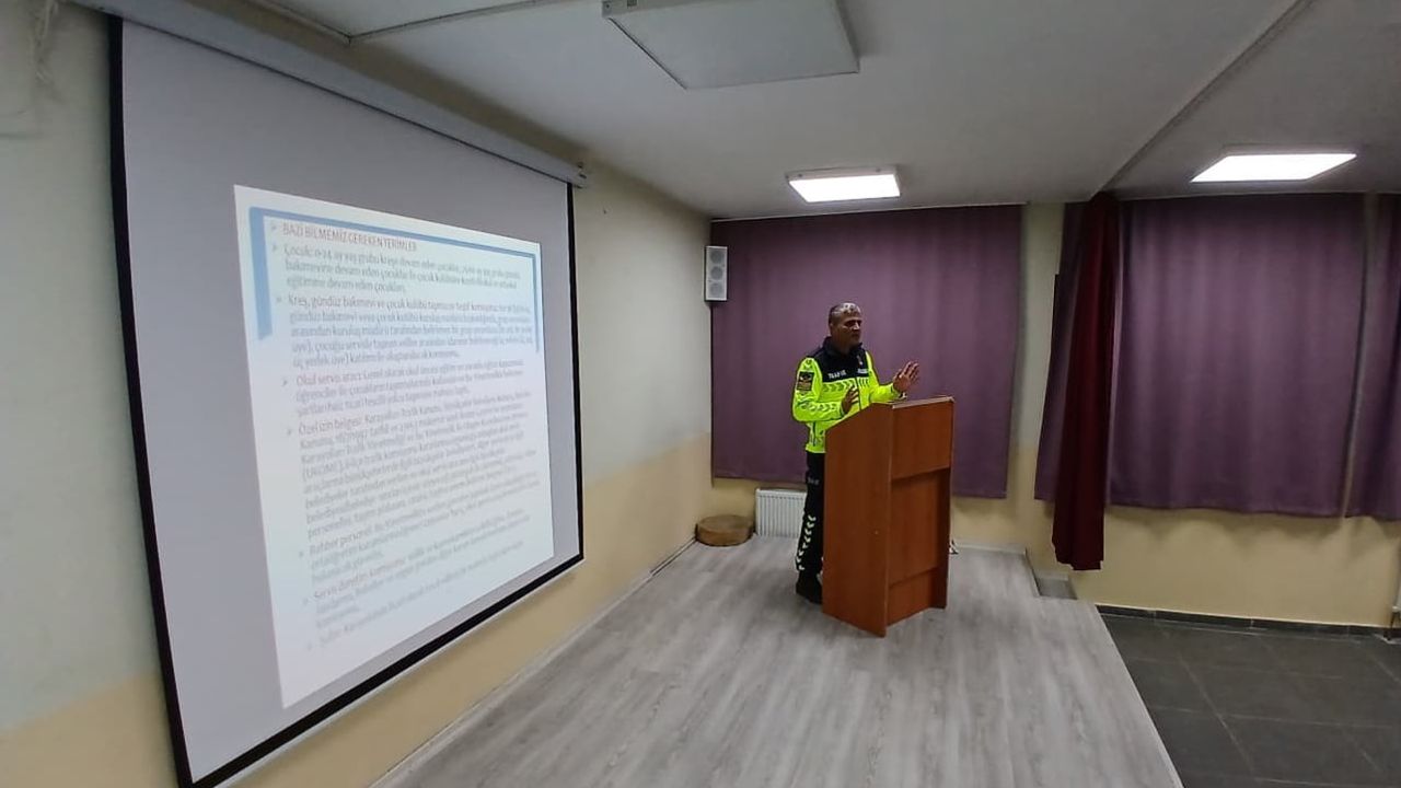 Mudurnu'da öğrenci servislerinde güvenlik bilinci güçlendirildi