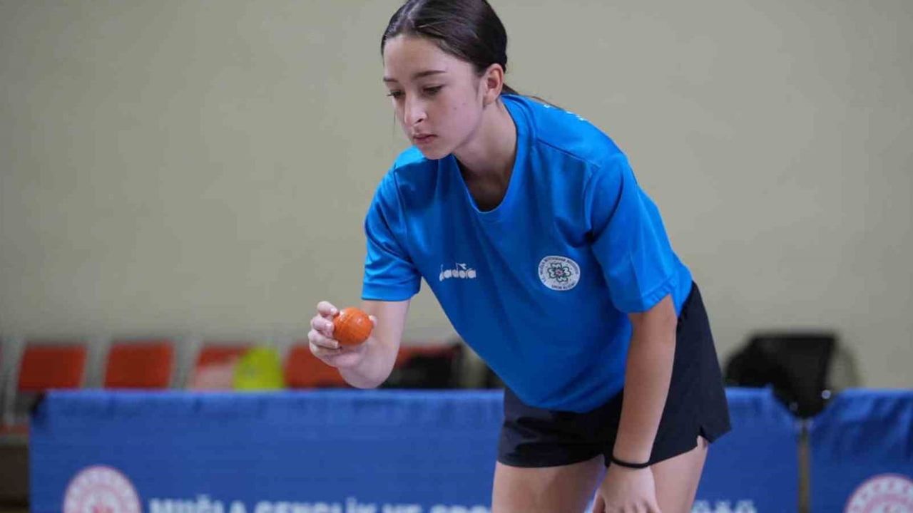 Muğla'da hemsball rüzgârı: 13 ilden 150 sporcu şampiyonluk için yarışıyor