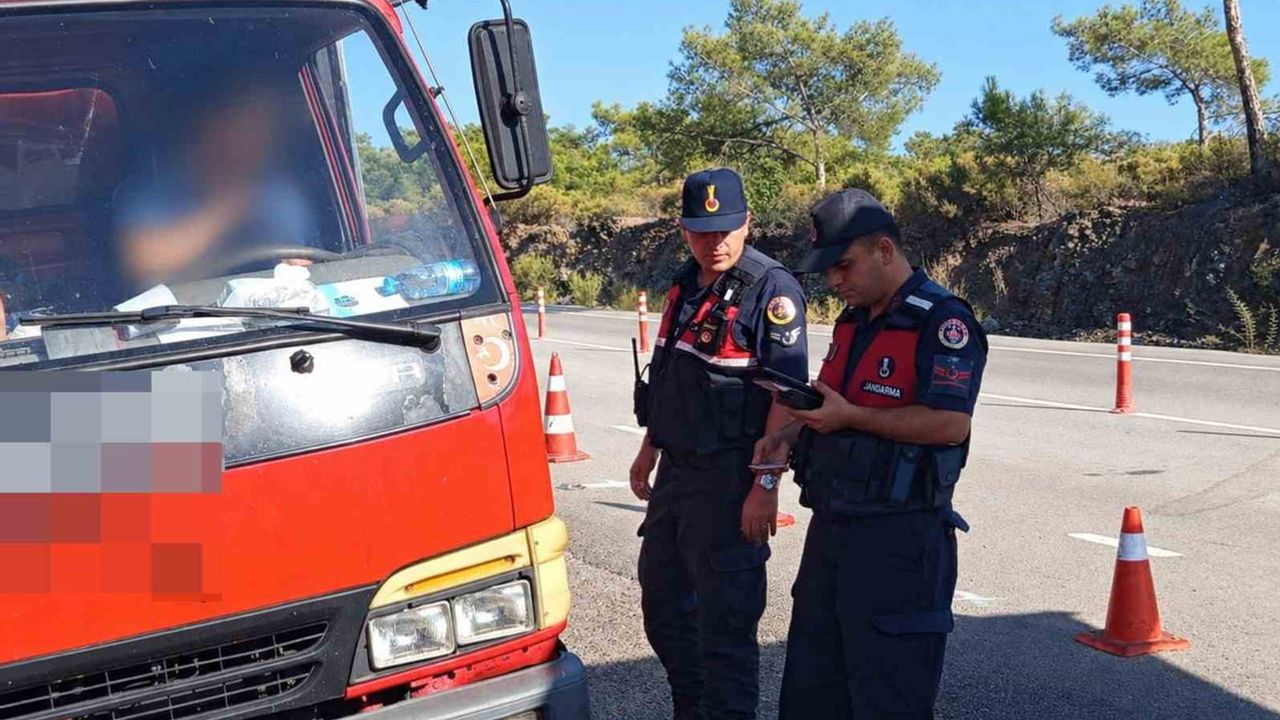Muğla'da sıkı denetim: bir haftada 202 araç trafikten men edildi