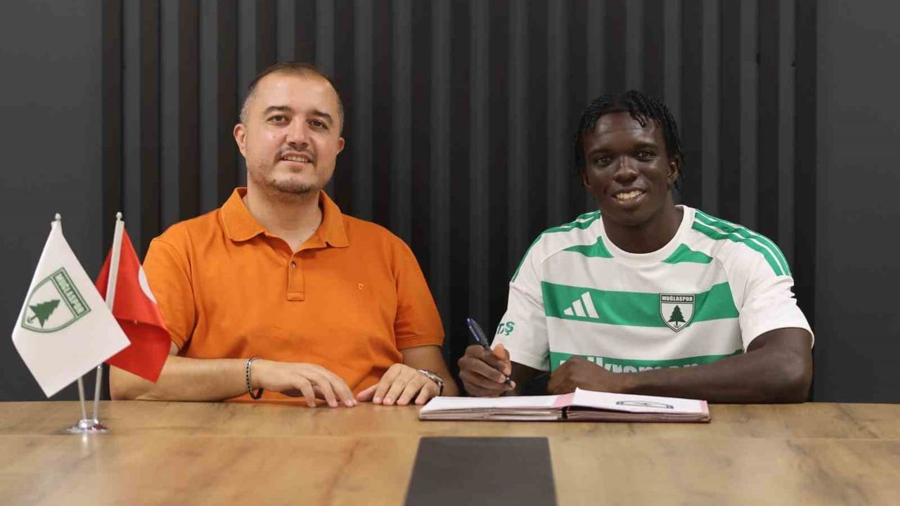 Muğlaspor genç forvet Korede Osundina ile kiralık anlaşması imzaladı