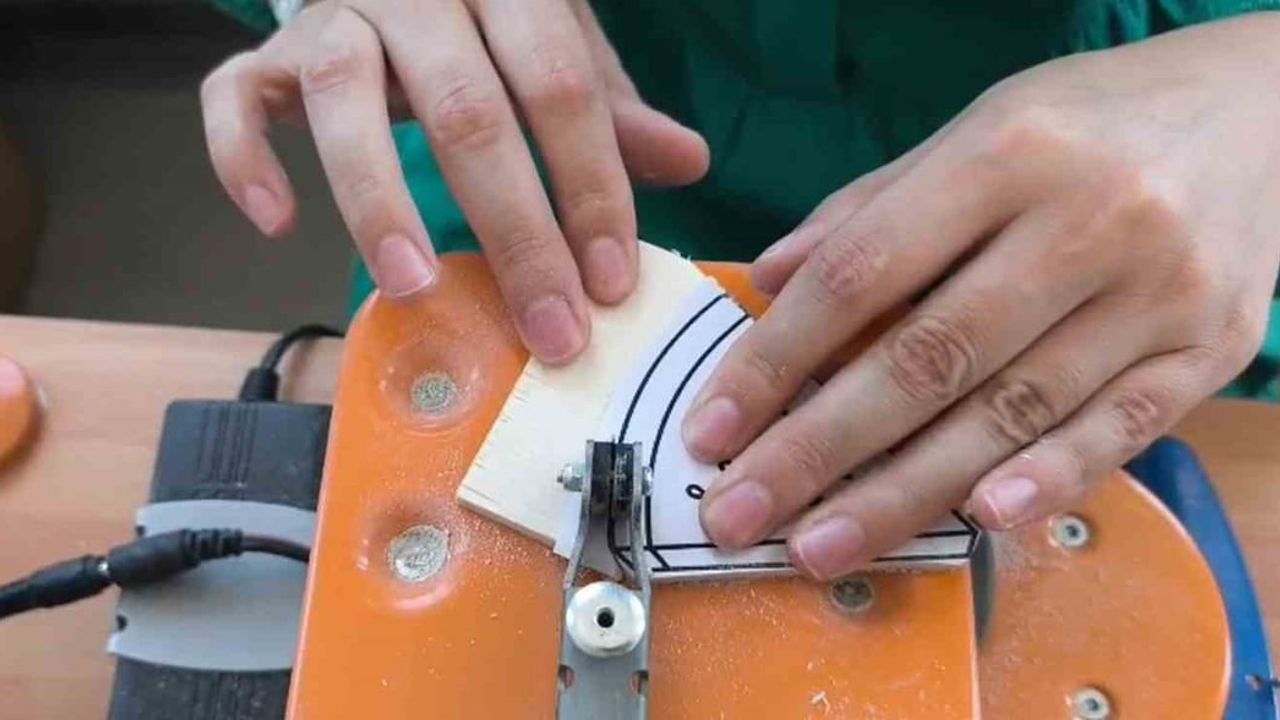 Muradiye'de kütüphane aileyi üretime, çocukları keşfe davet ediyor