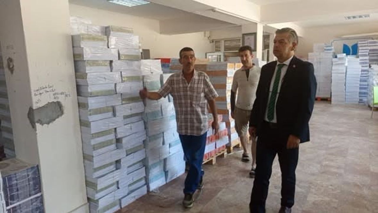 Nazilli'de yeni eğitim yılı öncesi ders kitapları sevkiyatına son rötuşlar