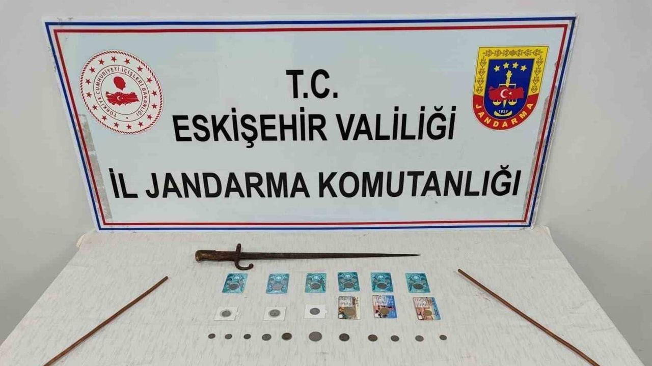 Odunpazarı'nda gizlenen miras: 46 helenistik sikke ve bir kılıç bulundu