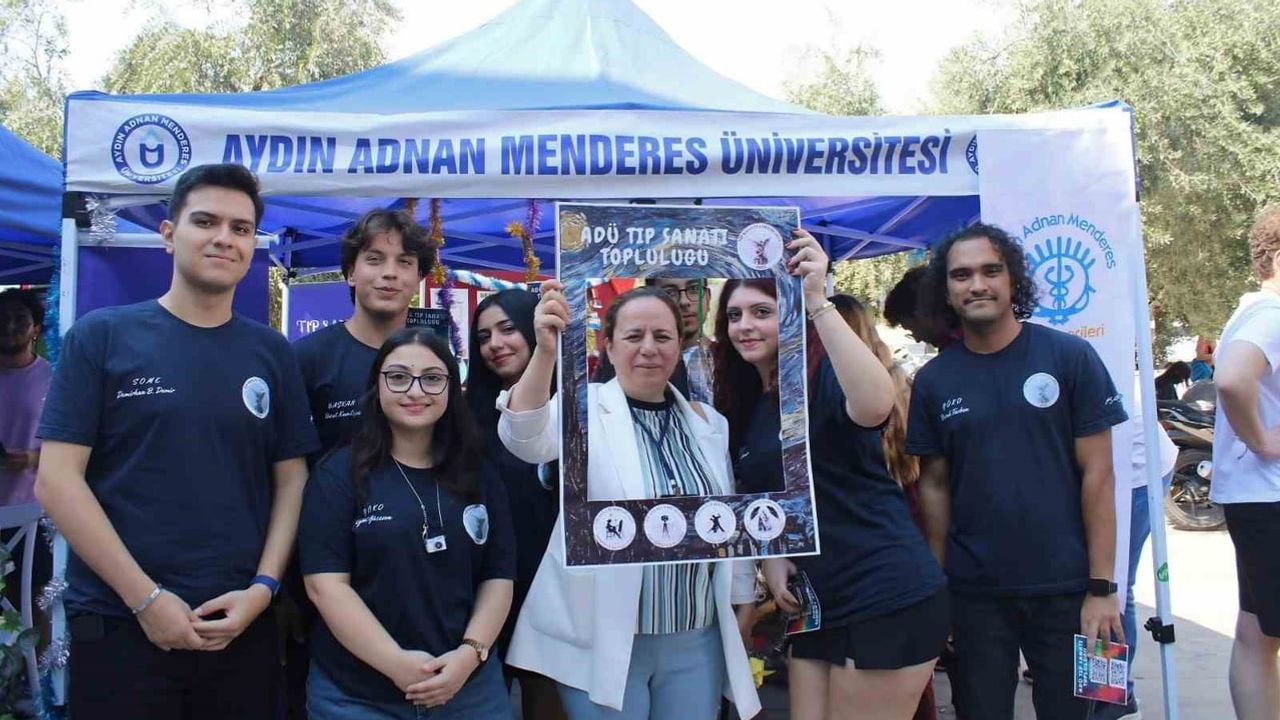 Öğrenci grupları Aydın Adnan Menderes Üniversitesi tıp fakültesinde çok yönlü gelişimi şekillendiriyor