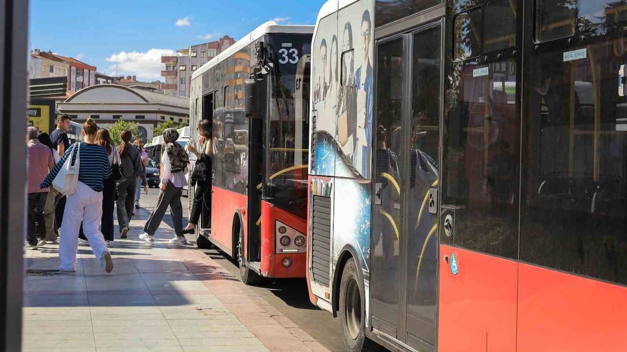 öğrencilere özel üç abonmanla akıllı balkarttan indirimli ulaşım