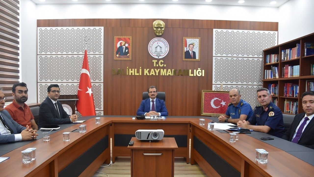 Öğrencilerin huzuru için Salihli'de güvenlik koordinasyonu sağlandı