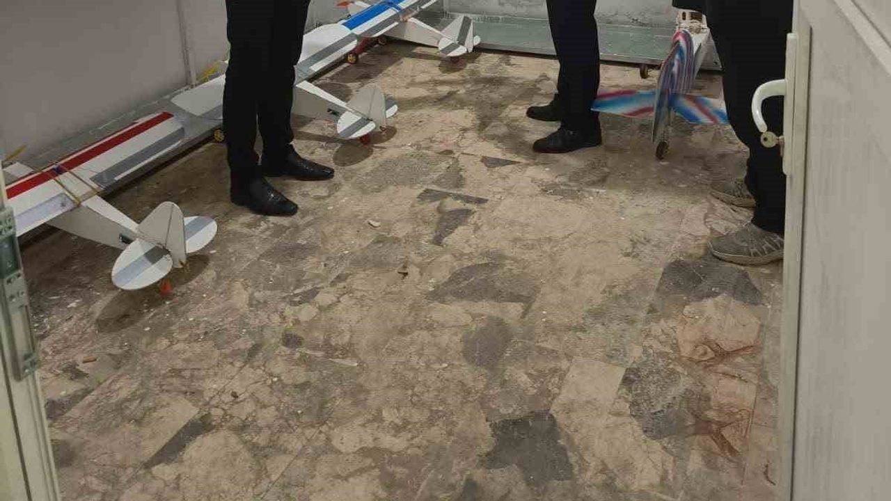 öğrencilerin yerli İHA ve SİHA tasarımları ilçe gündeminde