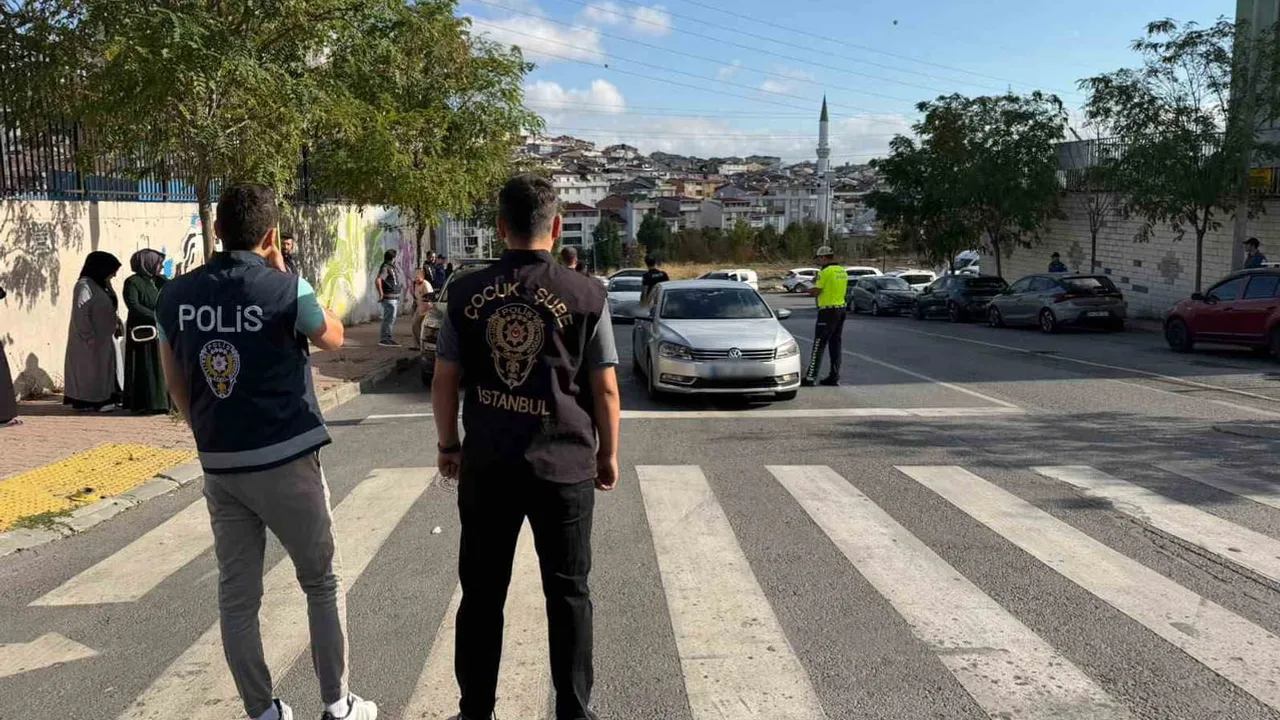 Okul çevrelerinde dron destekli güvenlik uygulaması Esenyurt'ta başladı