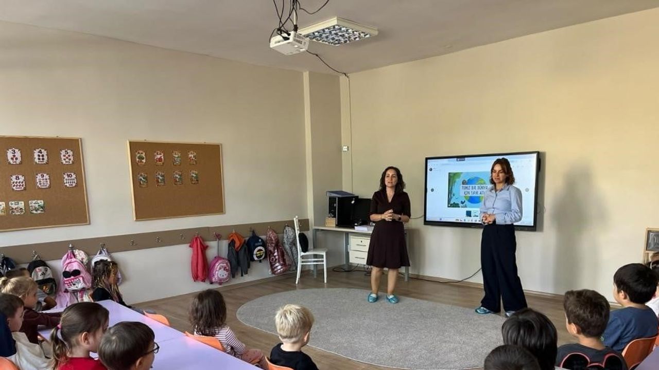 Okul öncesi minikler sıfır atığı oyunlarla öğrenip uyguladı