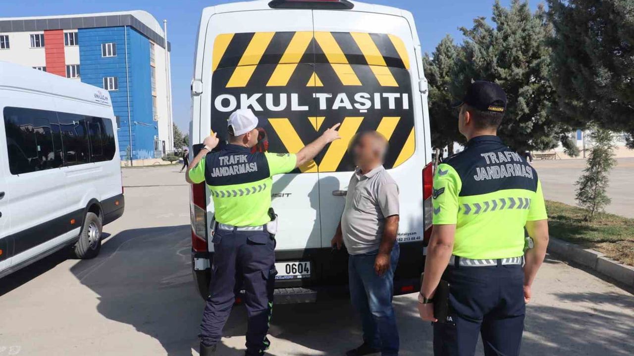 Okul servislerinde güvenlik denetimi Aksaray’da yoğunlaştı