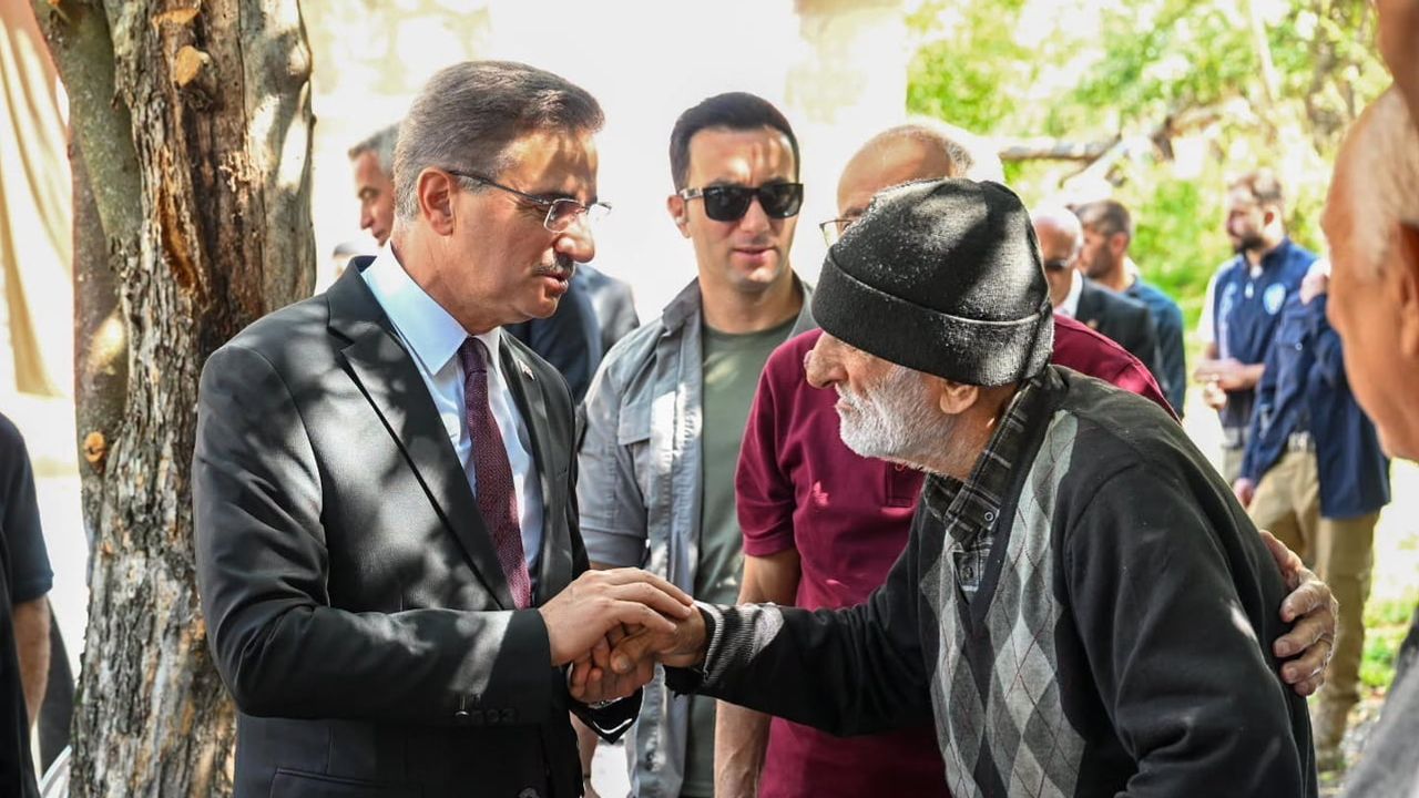 Olur'da vefayla örülen taziye evi ve misafirhane şehit isimlerini yaşatacak