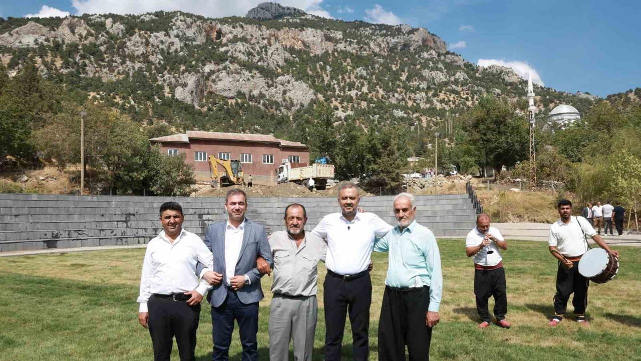 Onikişubat'ta Kertmen er meydanı yenilendi, Toptaş son hazırlıkları denetledi