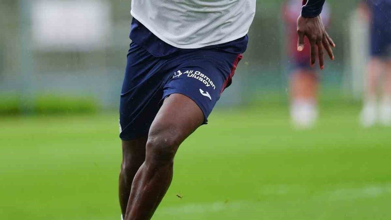 onuachu forması için yeniden mücadele ediyor