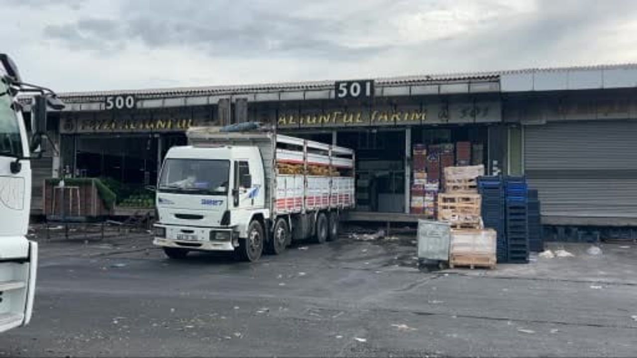Operasyon sonrası Bayrampaşa halinde sessizlik ve soru işaretleri