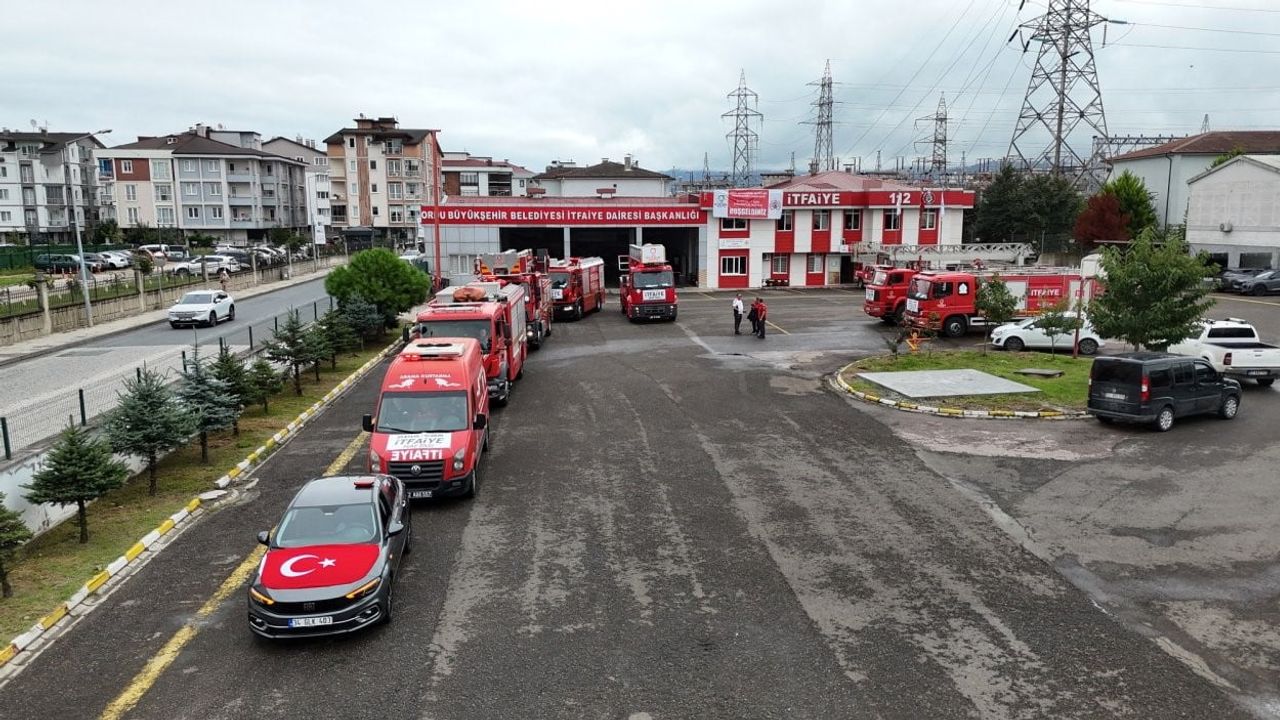 Ordu itfaiyesi hafta etkinliklerinde halkla buluştu ve 7 yıllık performansını açıkladı
