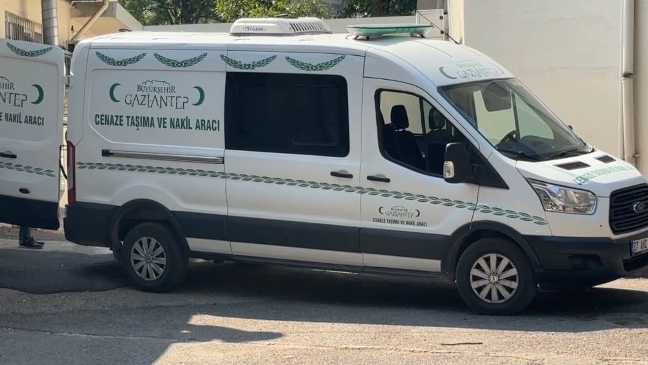 Osb'de gece vardiyasında akıma kapılan Gaziantepli işçi yaşamını yitirdi